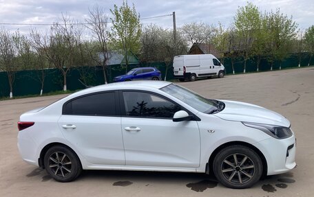 KIA Rio IV, 2017 год, 1 150 000 рублей, 2 фотография