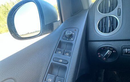 Volkswagen Tiguan I, 2011 год, 1 120 000 рублей, 10 фотография