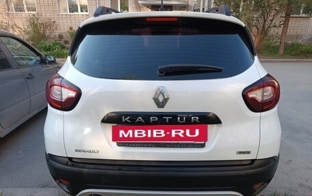 Renault Kaptur I рестайлинг, 2018 год, 1 600 000 рублей, 2 фотография