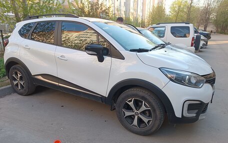Renault Kaptur I рестайлинг, 2018 год, 1 600 000 рублей, 8 фотография