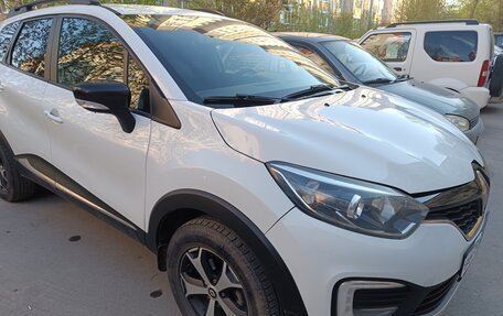 Renault Kaptur I рестайлинг, 2018 год, 1 600 000 рублей, 6 фотография