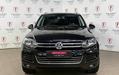 Volkswagen Touareg III, 2013 год, 2 349 000 рублей, 2 фотография