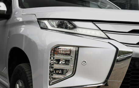 Mitsubishi Pajero Sport III рестайлинг, 2020 год, 3 790 000 рублей, 26 фотография