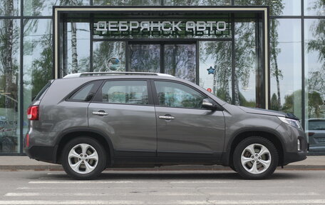 KIA Sorento II рестайлинг, 2013 год, 1 695 000 рублей, 4 фотография