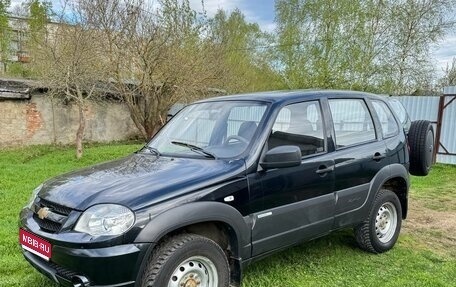 Chevrolet Niva I рестайлинг, 2013 год, 600 000 рублей, 1 фотография