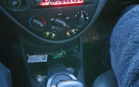 Ford Focus IV, 2003 год, 198 000 рублей, 10 фотография