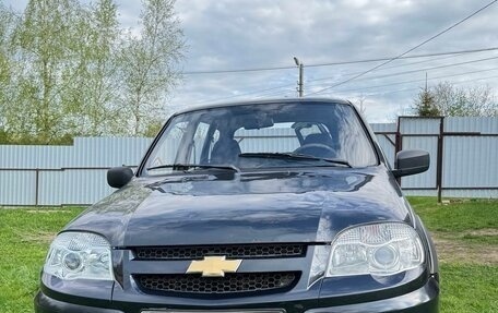 Chevrolet Niva I рестайлинг, 2013 год, 600 000 рублей, 2 фотография