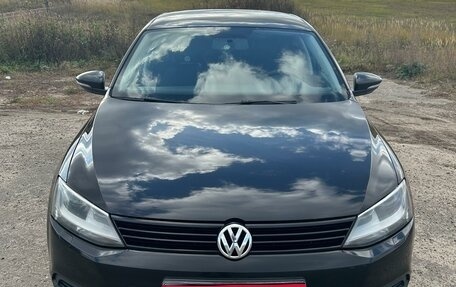 Volkswagen Jetta VI, 2013 год, 890 000 рублей, 8 фотография