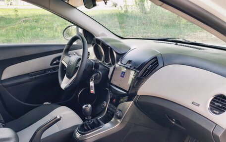 Chevrolet Cruze II, 2014 год, 760 000 рублей, 33 фотография
