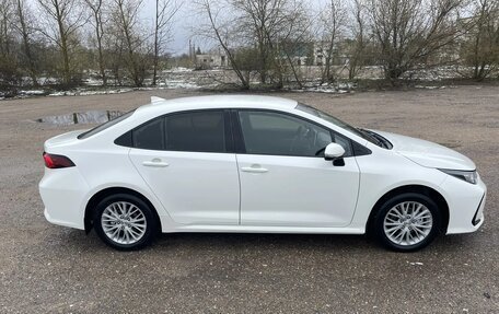 Toyota Corolla, 2019 год, 1 830 000 рублей, 3 фотография