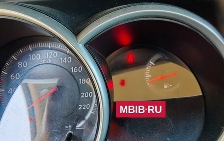 Nissan Tiida, 2010 год, 700 000 рублей, 3 фотография