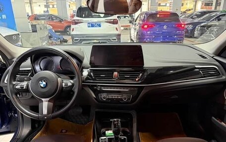 BMW 1 серия, 2022 год, 1 750 000 рублей, 7 фотография