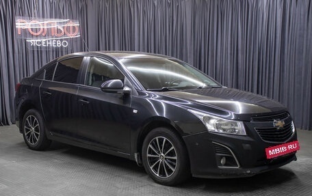 Chevrolet Cruze II, 2013 год, 698 000 рублей, 3 фотография