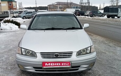 Toyota Camry, 1999 год, 500 000 рублей, 1 фотография