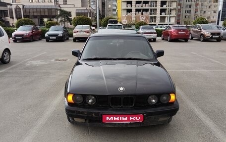 BMW 5 серия, 1990 год, 370 000 рублей, 1 фотография