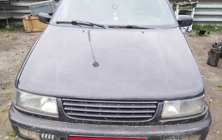 Volkswagen Passat B4, 1993 год, 110 000 рублей, 1 фотография