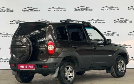 Chevrolet Niva I рестайлинг, 2011 год, 399 000 рублей, 3 фотография