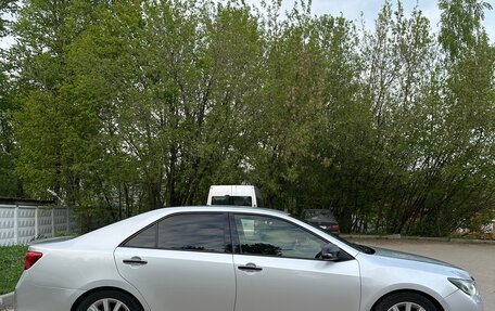 Toyota Camry, 2012 год, 1 700 000 рублей, 3 фотография