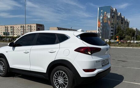 Hyundai Tucson III, 2017 год, 2 100 000 рублей, 7 фотография