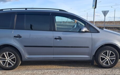 Volkswagen Touran III, 2008 год, 700 000 рублей, 7 фотография