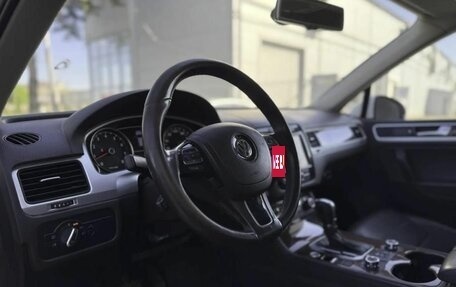 Volkswagen Touareg III, 2012 год, 1 890 000 рублей, 9 фотография