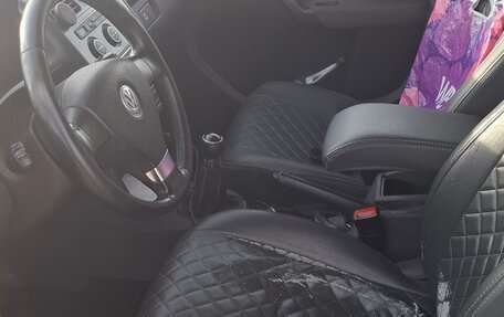 Volkswagen Touran III, 2008 год, 700 000 рублей, 17 фотография
