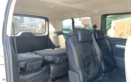 Peugeot Traveller I, 2021 год, 3 900 000 рублей, 6 фотография