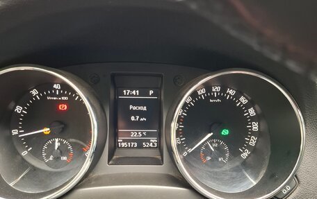 Skoda Yeti I рестайлинг, 2015 год, 1 400 000 рублей, 5 фотография