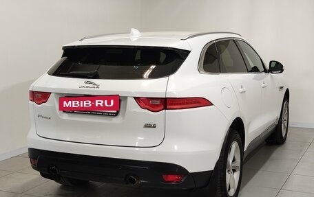 Jaguar F-Pace, 2019 год, 2 050 000 рублей, 3 фотография