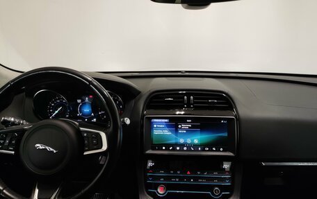Jaguar F-Pace, 2019 год, 2 050 000 рублей, 8 фотография