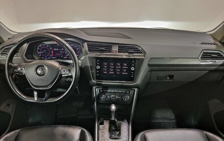 Volkswagen Tiguan II, 2018 год, 2 350 000 рублей, 8 фотография