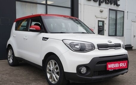 KIA Soul II рестайлинг, 2017 год, 1 563 000 рублей, 3 фотография
