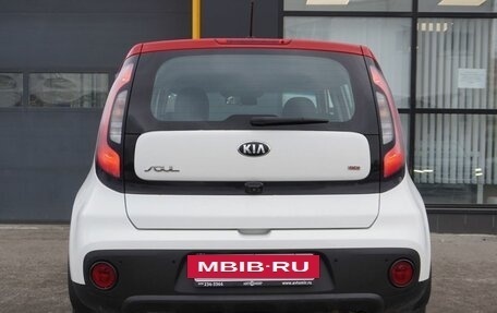 KIA Soul II рестайлинг, 2017 год, 1 563 000 рублей, 6 фотография