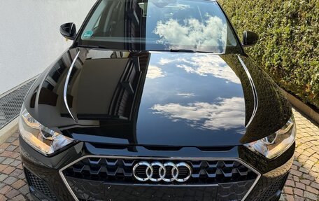 Audi A1, 2024 год, 3 585 000 рублей, 2 фотография