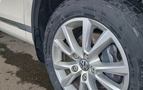 Volkswagen Touareg III, 2010 год, 1 398 000 рублей, 13 фотография