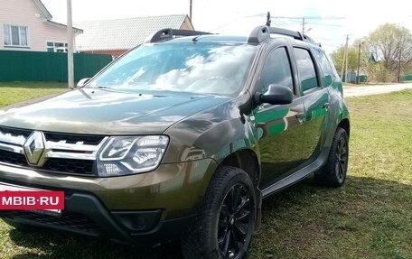 Renault Duster I рестайлинг, 2017 год, 1 100 000 рублей, 3 фотография