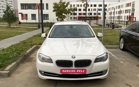 BMW 5 серия, 2012 год, 1 410 000 рублей, 2 фотография