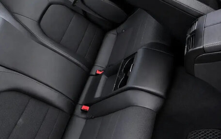 Mercedes-Benz E-Класс, 2015 год, 2 215 000 рублей, 11 фотография