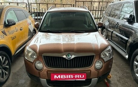 Skoda Yeti I рестайлинг, 2013 год, 900 000 рублей, 2 фотография