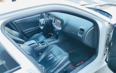 Dodge Charger, 2011 год, 3 000 000 рублей, 16 фотография