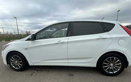 Hyundai Solaris II рестайлинг, 2014 год, 750 000 рублей, 2 фотография