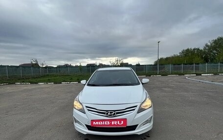 Hyundai Solaris II рестайлинг, 2014 год, 750 000 рублей, 6 фотография