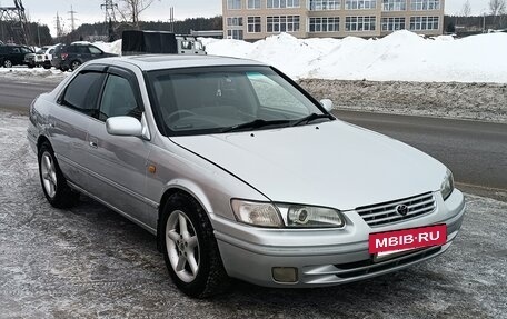 Toyota Camry, 1999 год, 500 000 рублей, 8 фотография