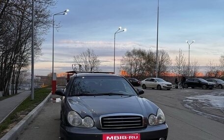 Hyundai Sonata IV рестайлинг, 2004 год, 470 000 рублей, 1 фотография