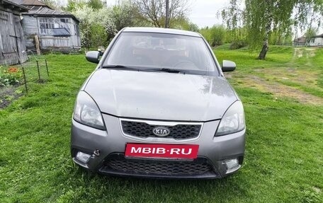 KIA Rio II, 2009 год, 250 000 рублей, 1 фотография