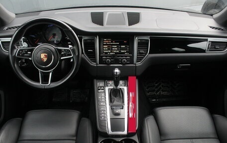 Porsche Macan I рестайлинг, 2015 год, 3 050 000 рублей, 14 фотография