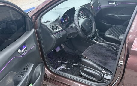 Hyundai Solaris II рестайлинг, 2021 год, 1 250 000 рублей, 6 фотография