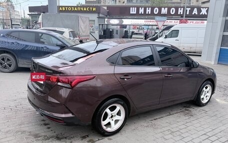 Hyundai Solaris II рестайлинг, 2021 год, 1 250 000 рублей, 7 фотография