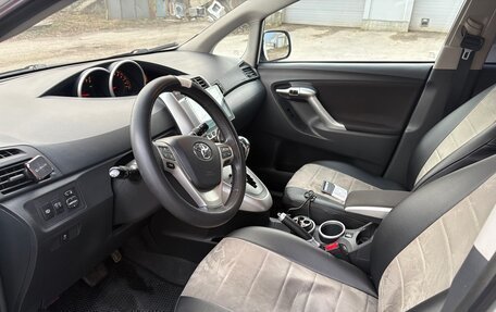 Toyota Verso I, 2010 год, 980 000 рублей, 3 фотография