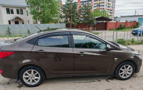 Hyundai Solaris II рестайлинг, 2016 год, 1 000 000 рублей, 4 фотография